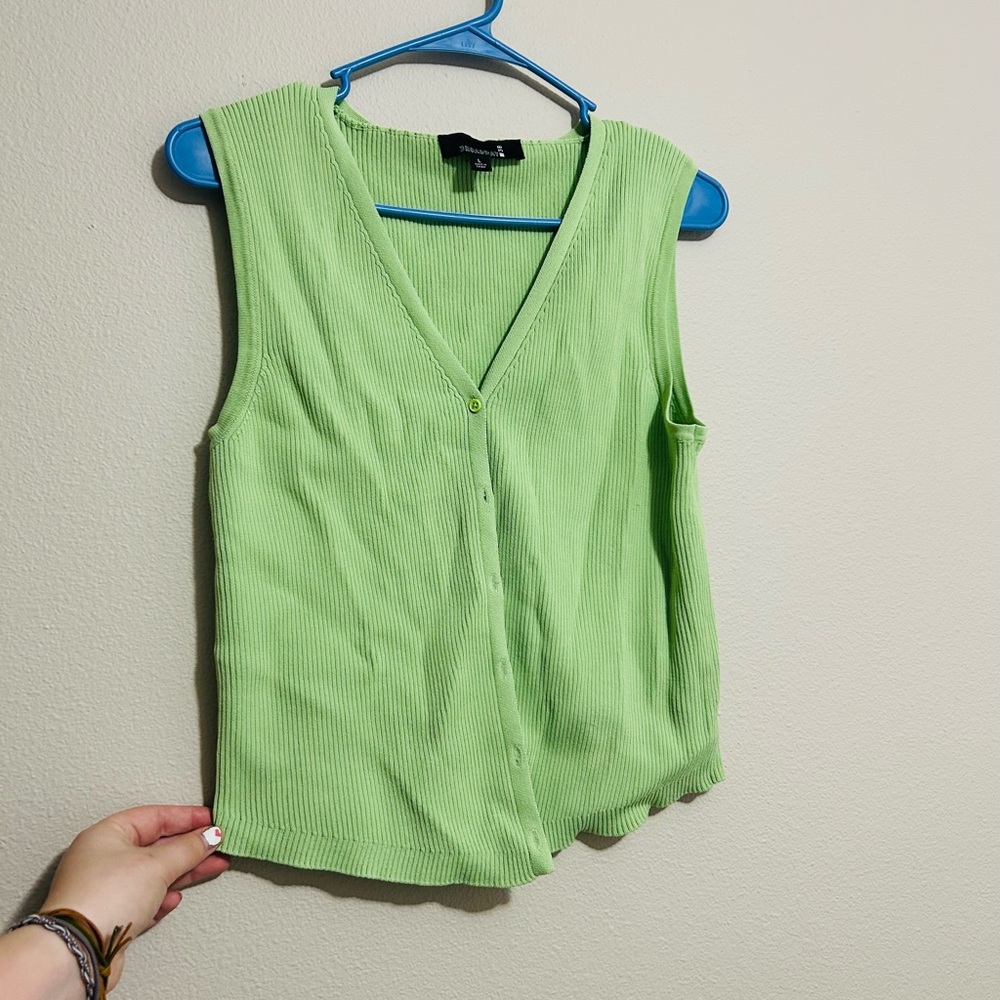 Button up tank